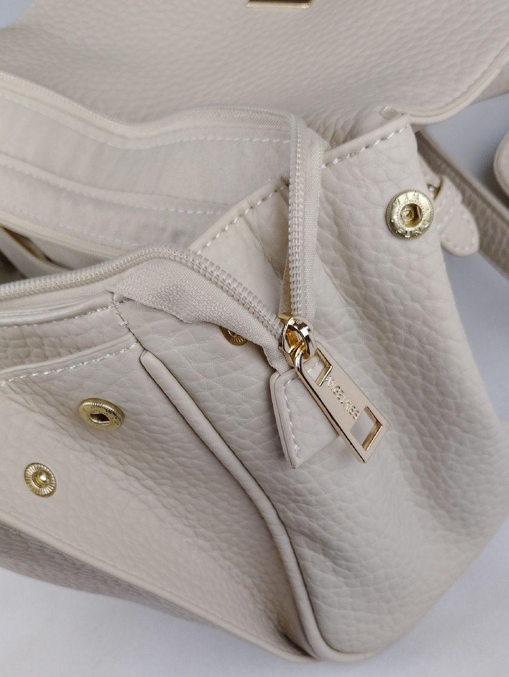 Angel Kiss Cream Tote / Shoulder Bag. - Picture 8 of 14